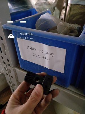 치돈 A12V190zl 3000 시리즈 디젤 엔진 부품 노즐 표준 부품 피스톤 핀