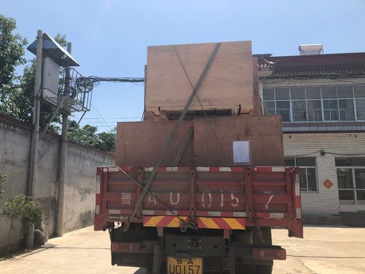 고정 설비 810kw 1300rmp/min 수압 결합 굴착 엔진과 결합
